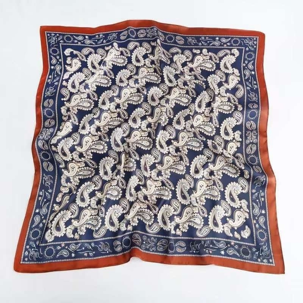 NWOT Silk scarf